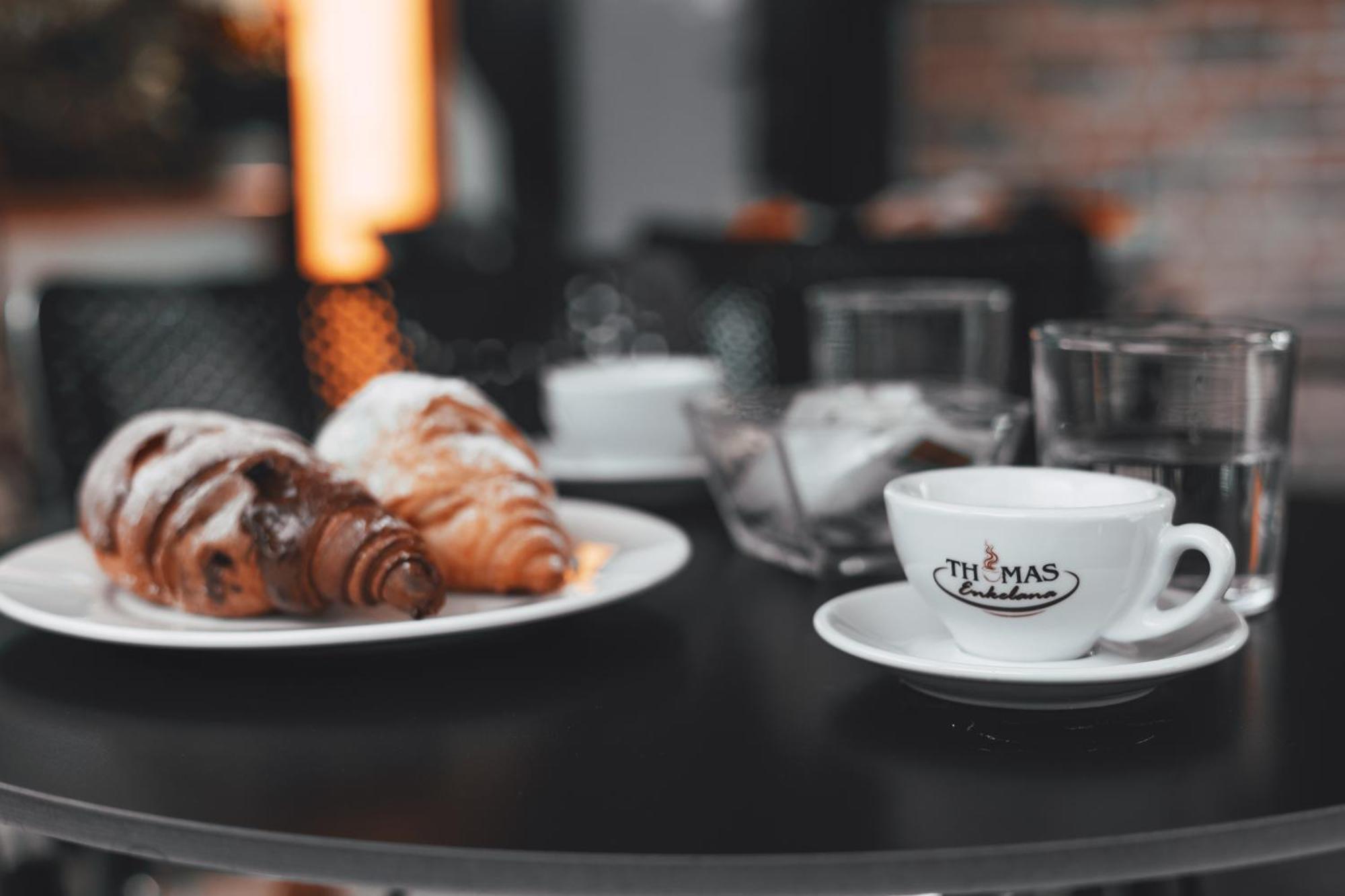 Hotel Beke Avlonya Dış mekan fotoğraf