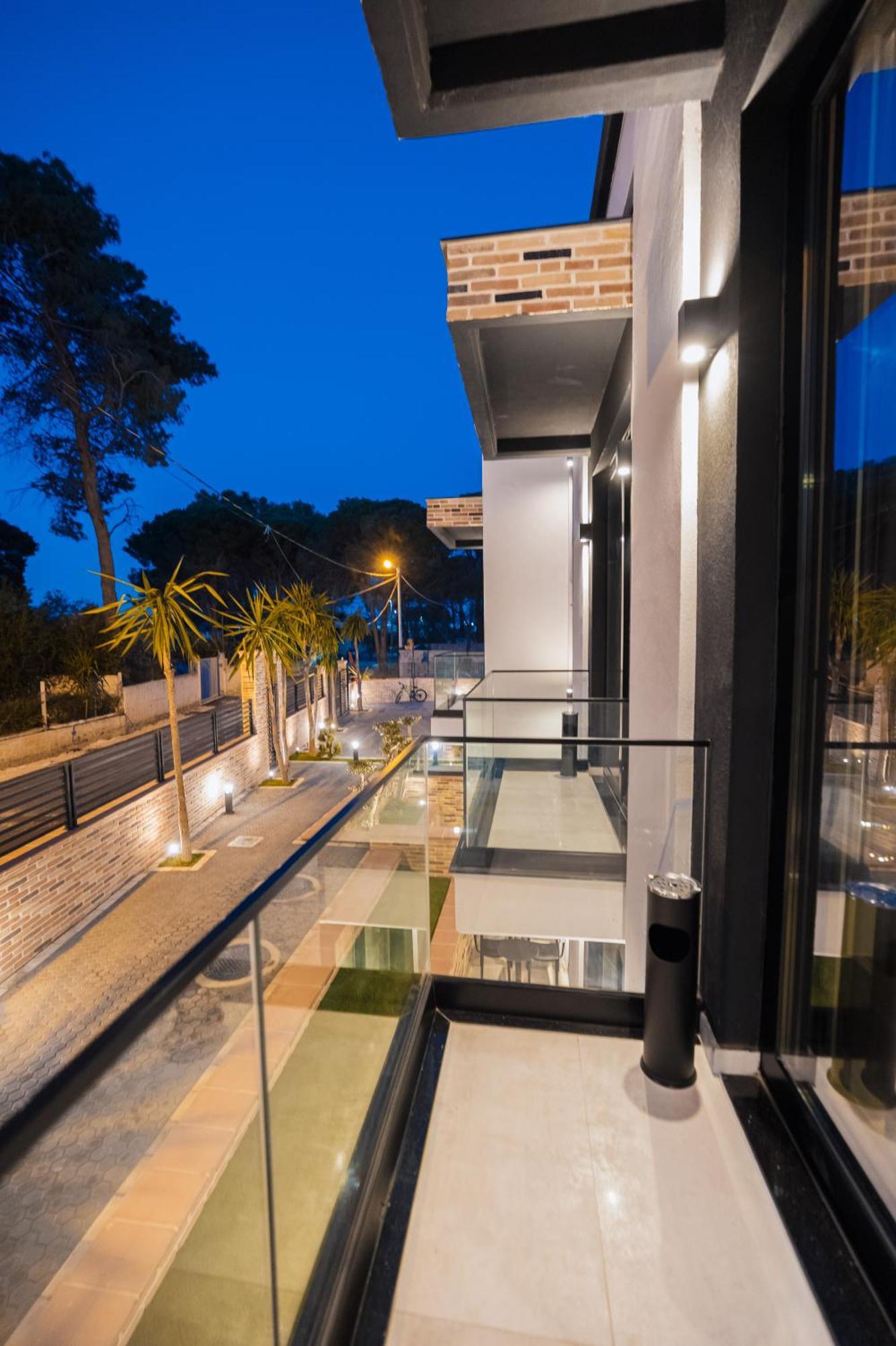 Hotel Beke Avlonya Dış mekan fotoğraf