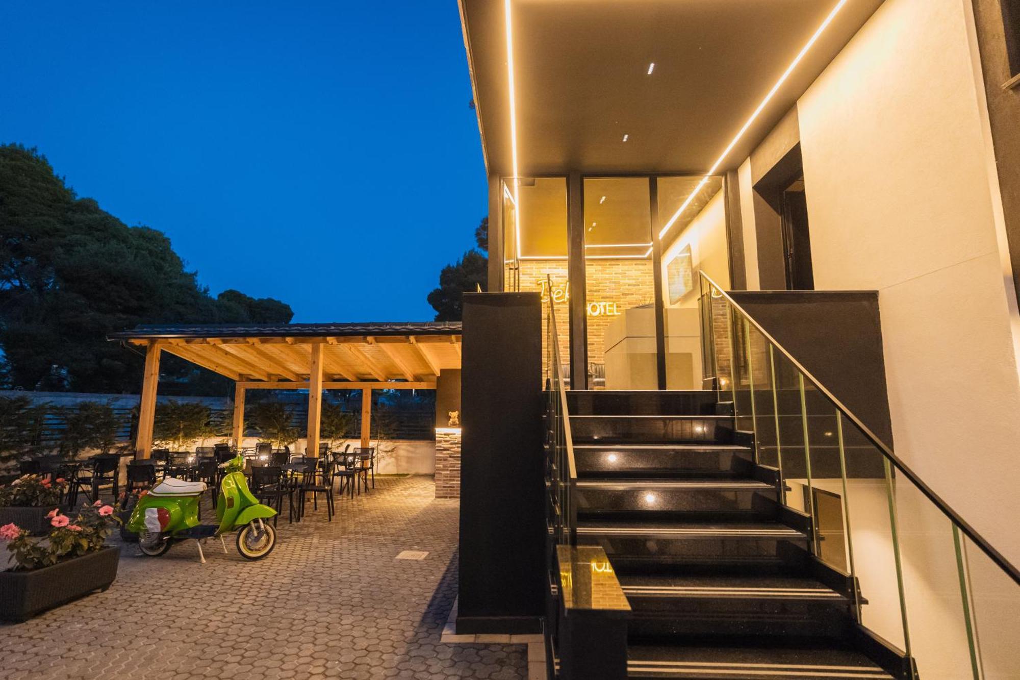 Hotel Beke Avlonya Dış mekan fotoğraf